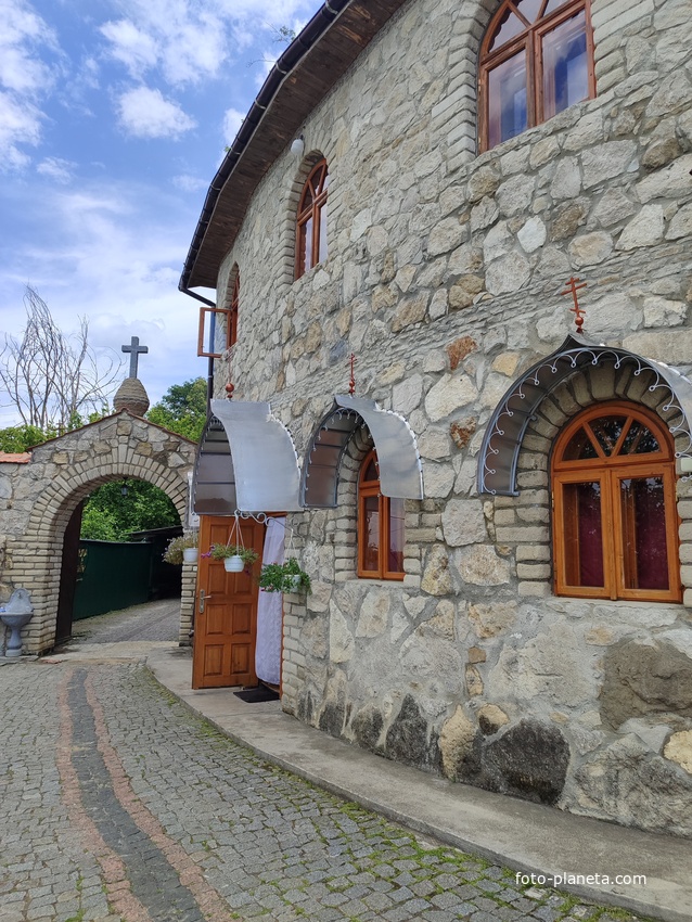 Галица.Мужской монастырь.