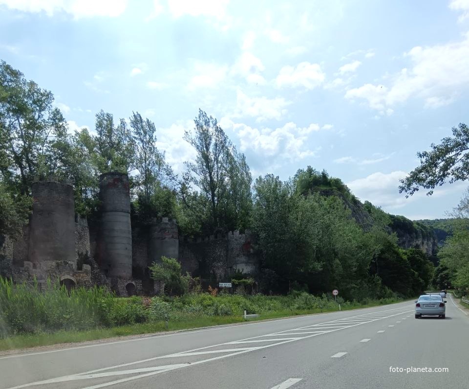 Крепость Меот