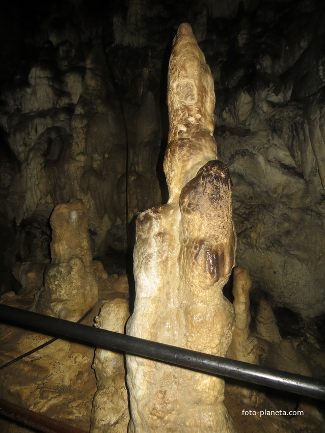 Большая Азишская пещера