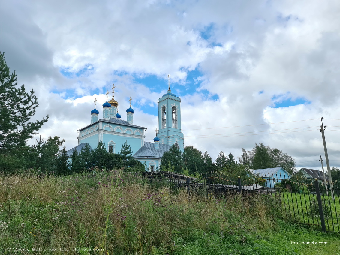 С. Старая Слобода, Казанская церковь