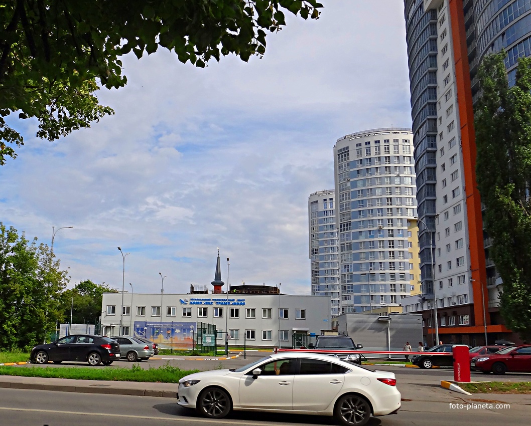 Региональный комплексный центр &quot;Комплекс трамплинов&quot; на Сенной площади.