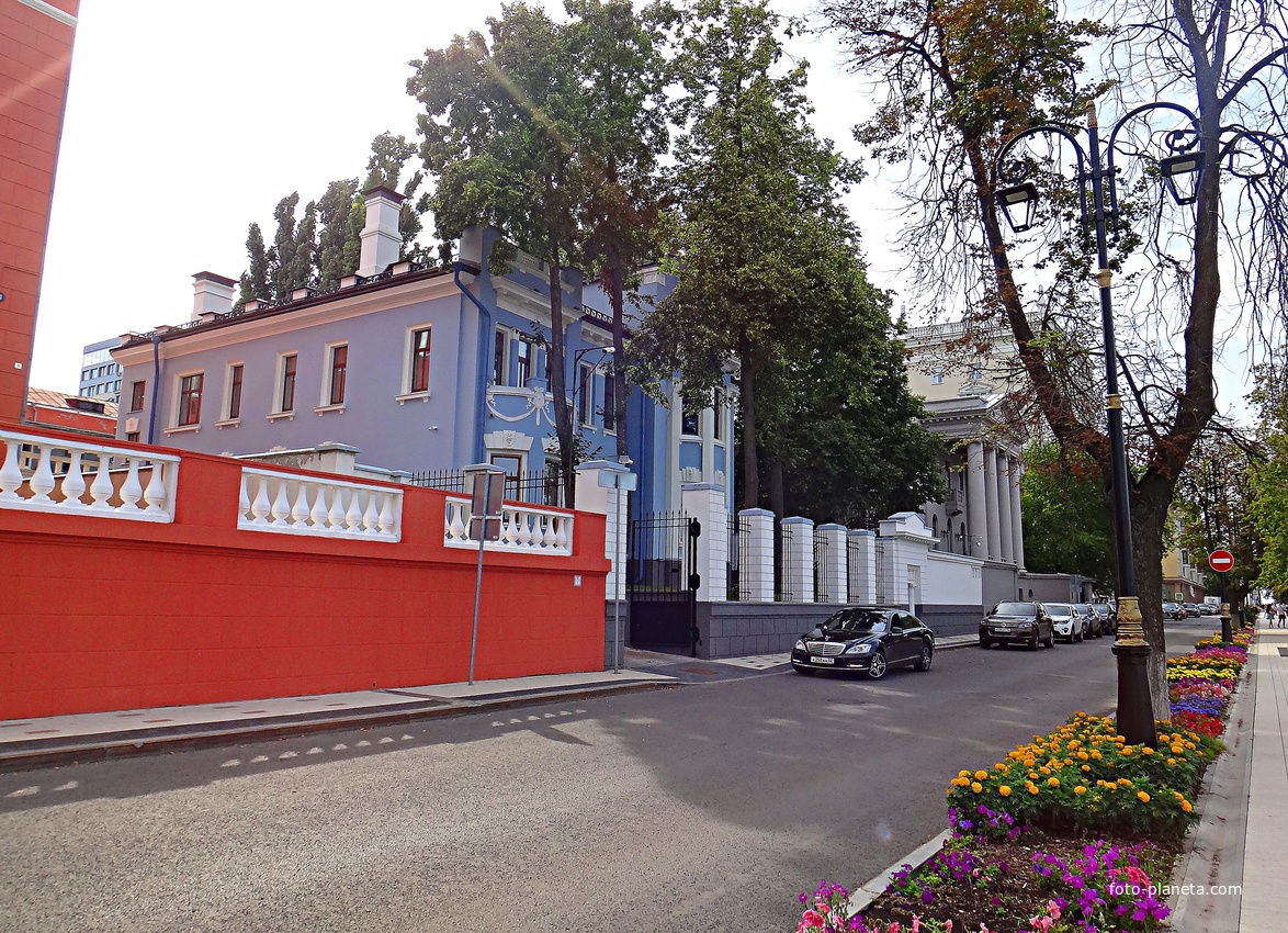 Дом Н.В. Кабачинского и особняк О.И. Каменской построек 1913гг. на Верхне-Волжской набережной.