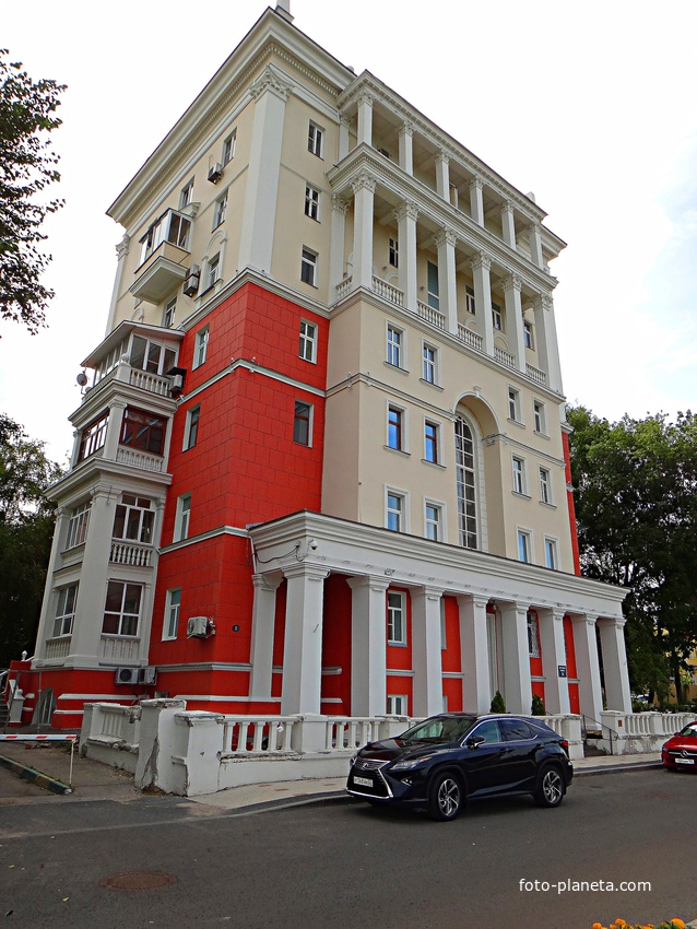 ЖК «Георгиевский» по Верхне-Волжской набережной, д. 2а, 2022г. постройки.