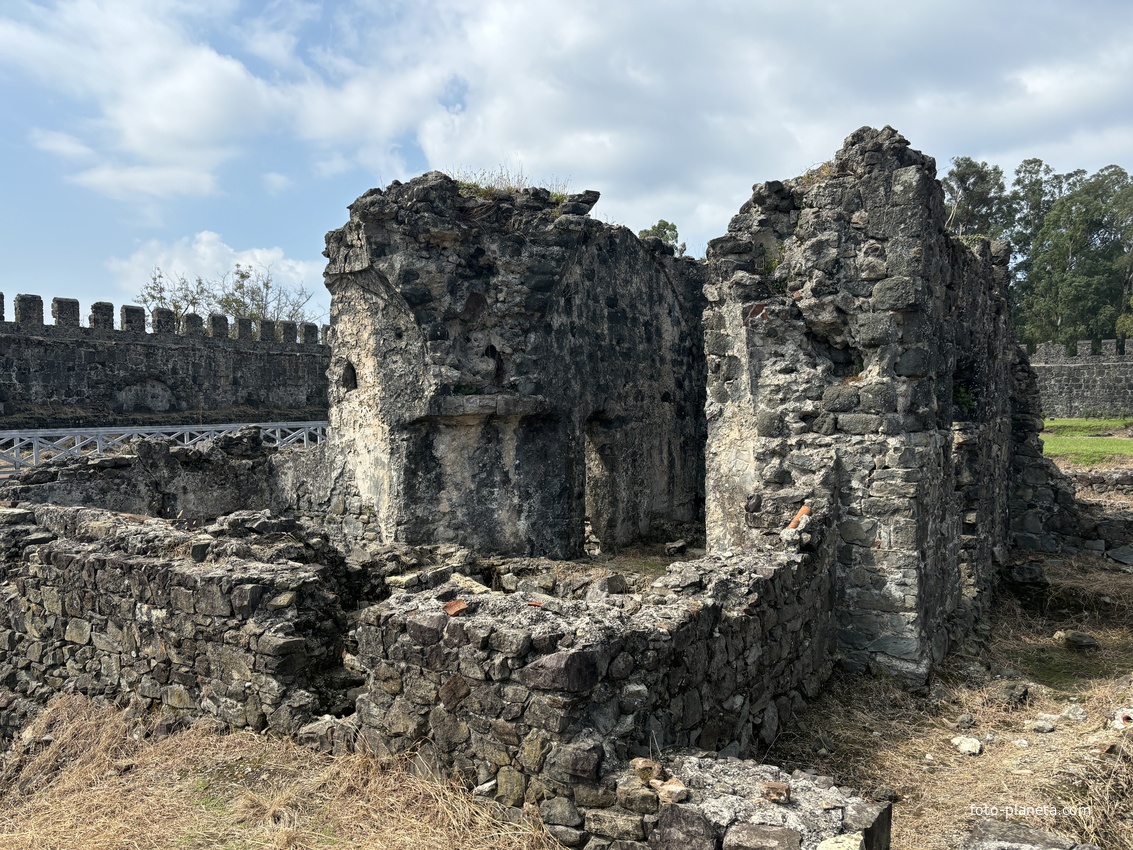 Гонио-Апсаросская крепость