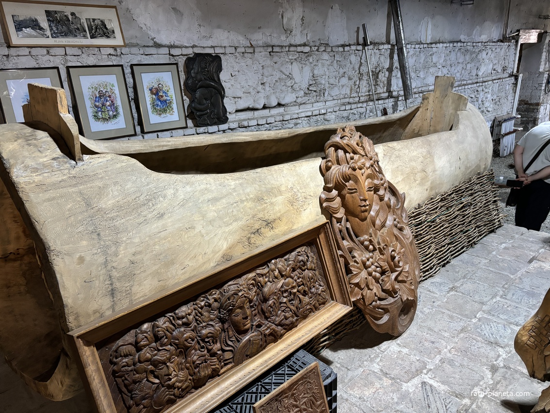 Корпорация Киндзмараули