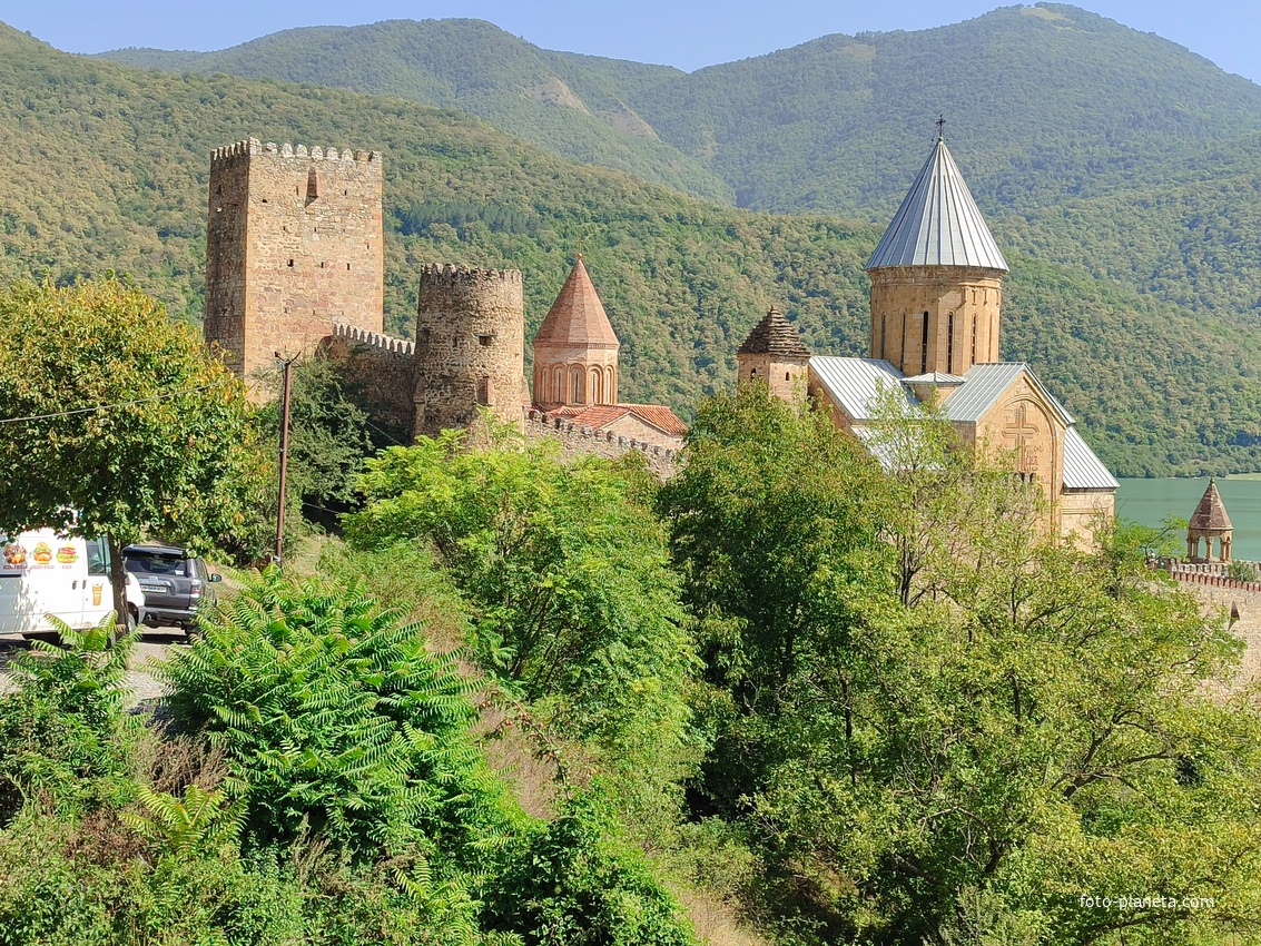 Крепость Ананури