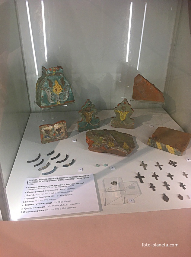 «Град на усть Оки» — двухуровневая экспозиция в Никольской башне Нижегородского кремля. Раздел Археологии. Материалы исследований на территории разрушенного храма  святого Симеона Столпника в 2018г.