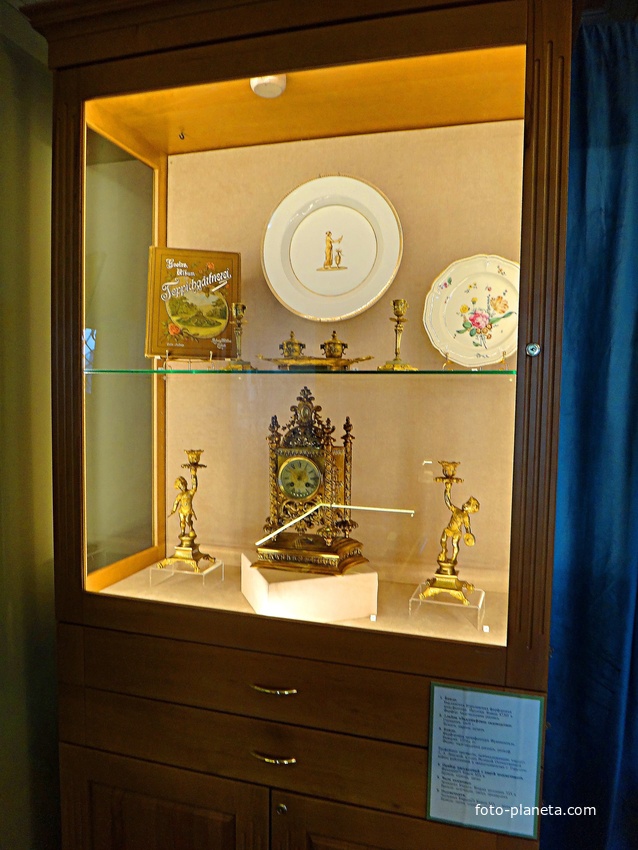 Усадьба Рукавишниковых. Историко-архитектурный музей-заповедник. Выставка трофеев «То, что с бою взято…».