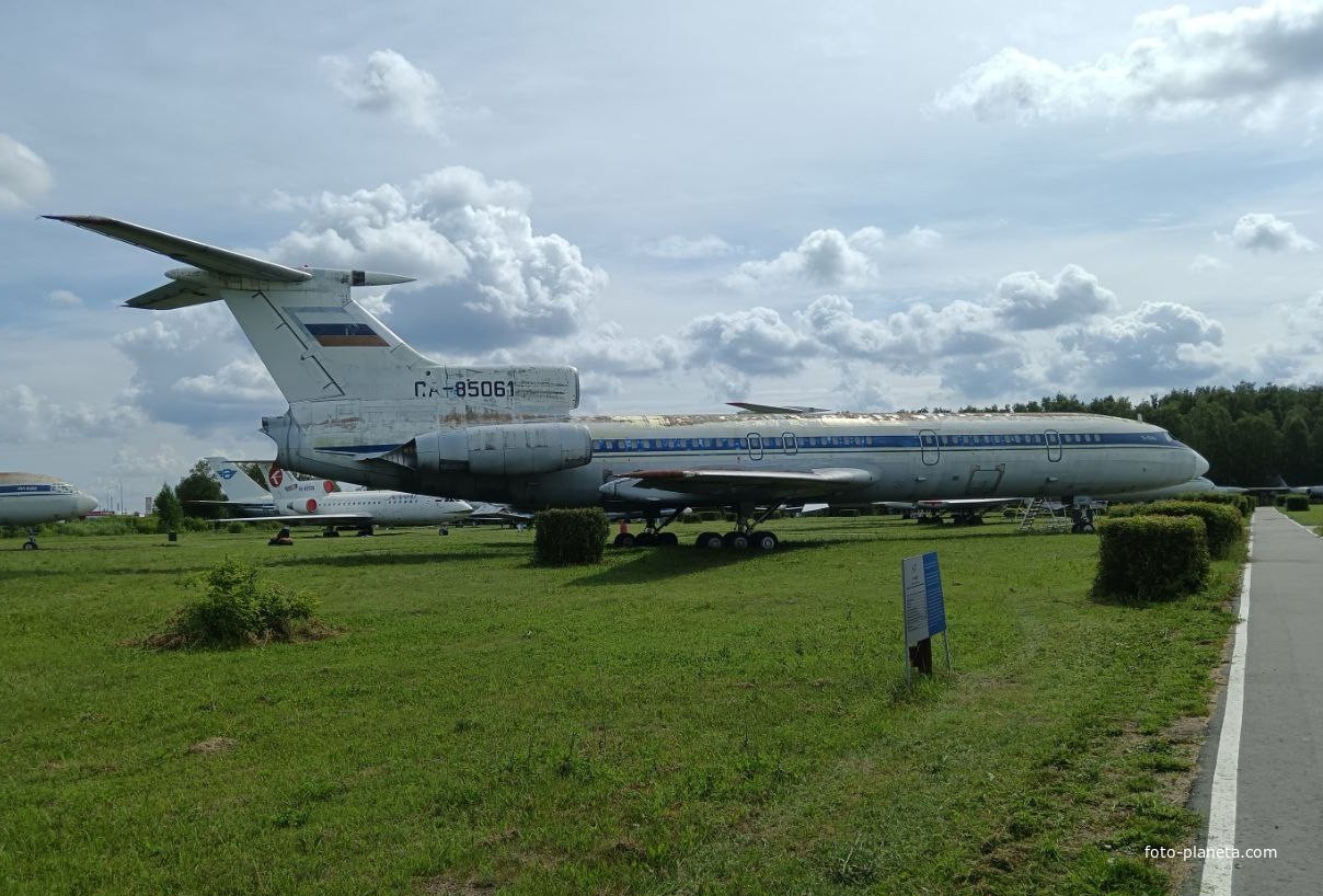 Самолёт Ту-154Б