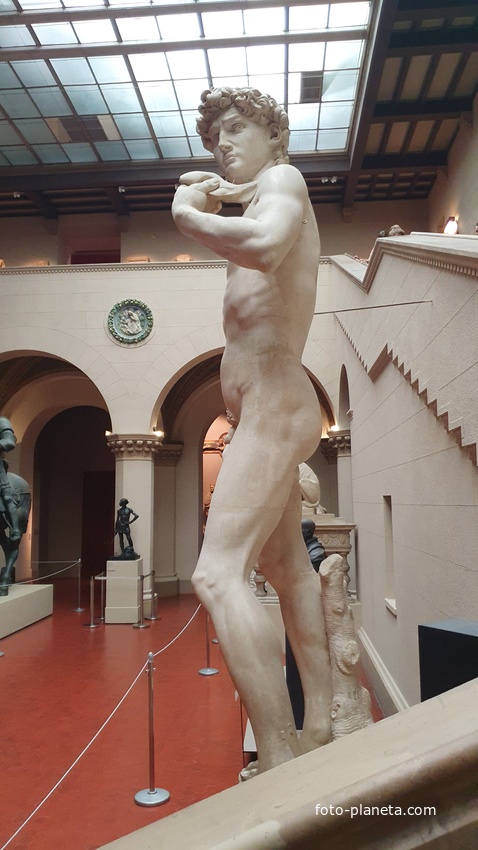 Копия статуи Давид