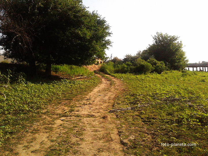 Посёлок Начало, берег.