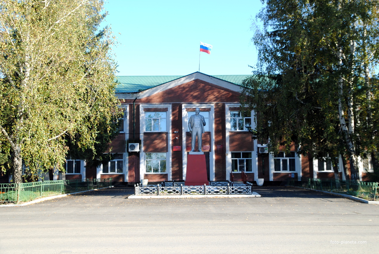 Центр поселения.