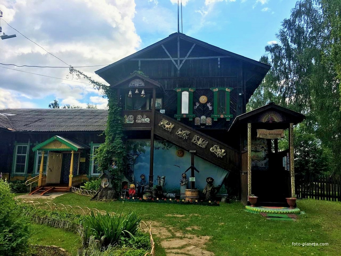 С. Владимирское - Музей керамики &lt;&lt;Град Светлый&gt;&gt;