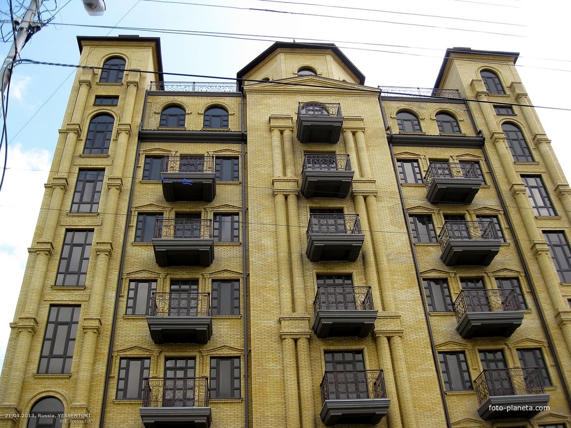 Отель "Курортный" на ул.Интернациональная,11. 21.04.2013г.