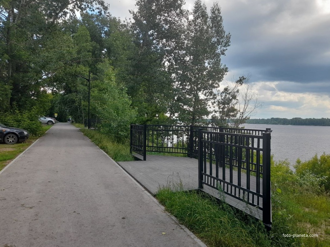 Набережная реки Кама