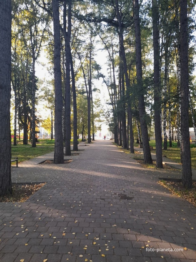 Сквер Нижне-Тагильского Горно-Металлургического комбината