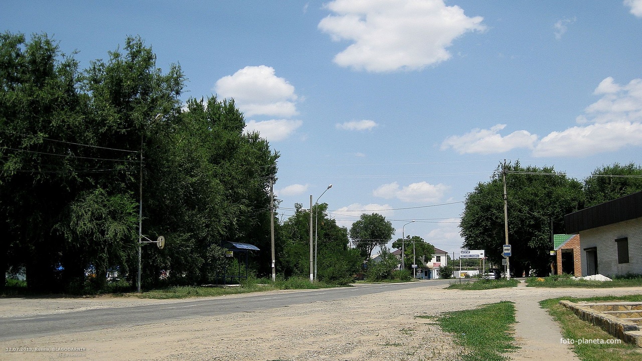 На пер.Кочубея, вид в направлении пересечения с ул.Вокзальной.