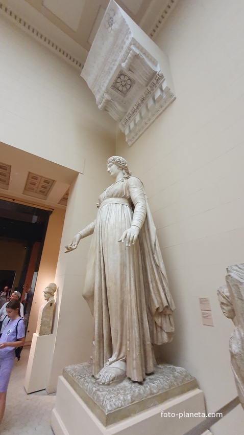 Греческий дворик