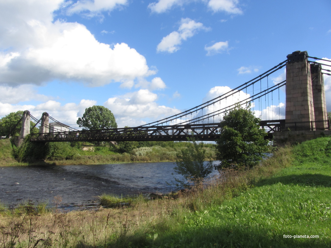 Цепные мосты через реку Великая