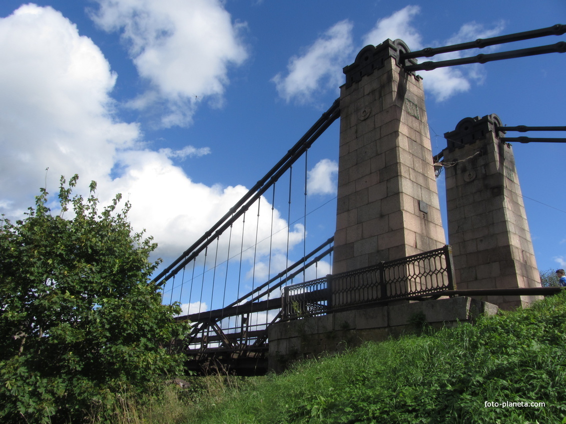 Цепные мосты через реку Великая