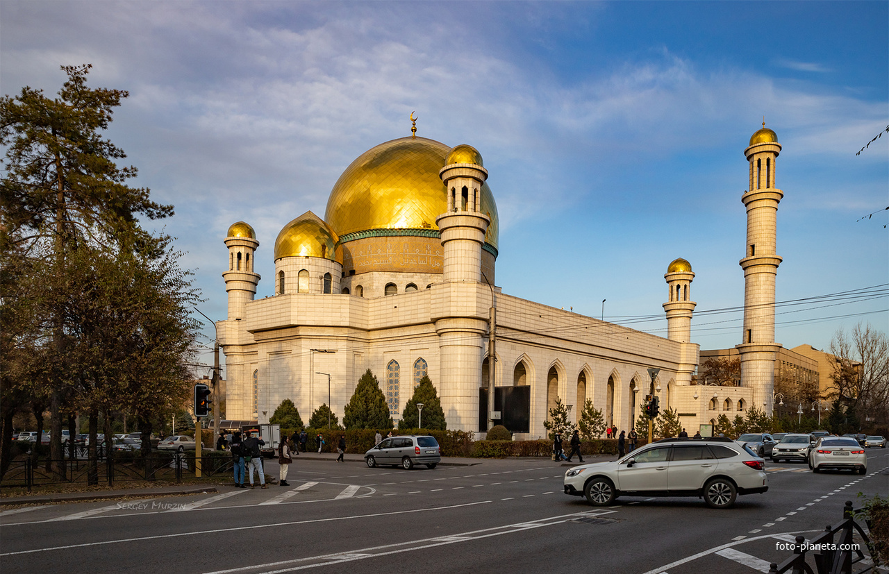 Алма-Ата.  Центральная мечеть. ( ул. Пушкина )
