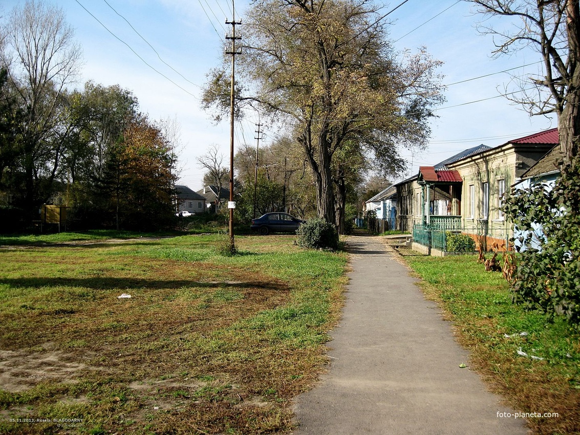 На ул.Советской, вид от ул.Первомайской в направлении пер.Образцового.
