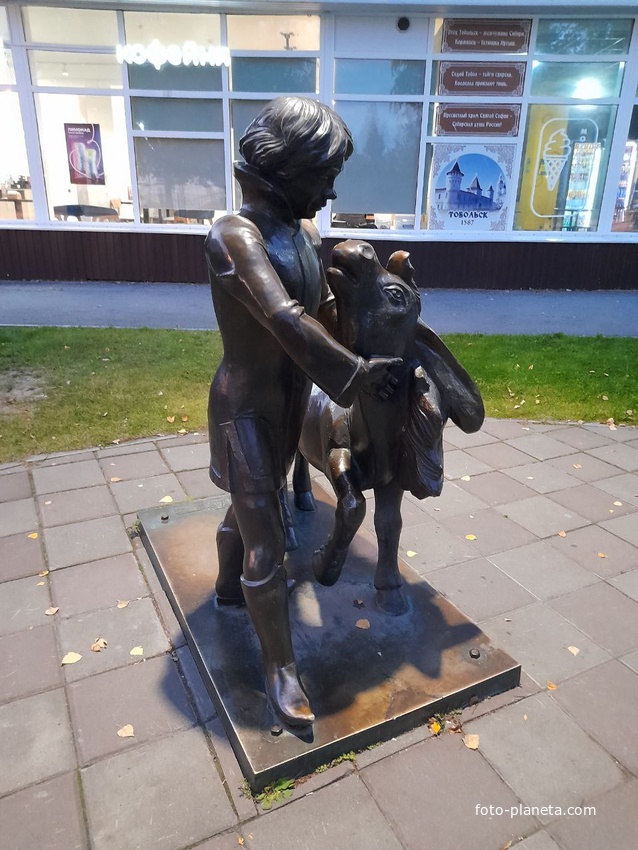 Скульптура "Конёк-Горбунок"