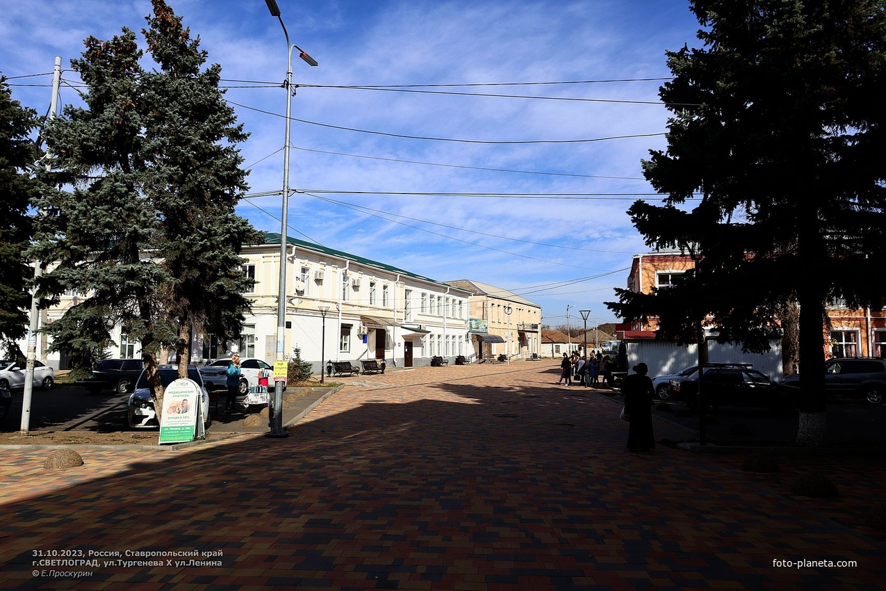 Пересечение ул.Тургенева и ул.Ленина.