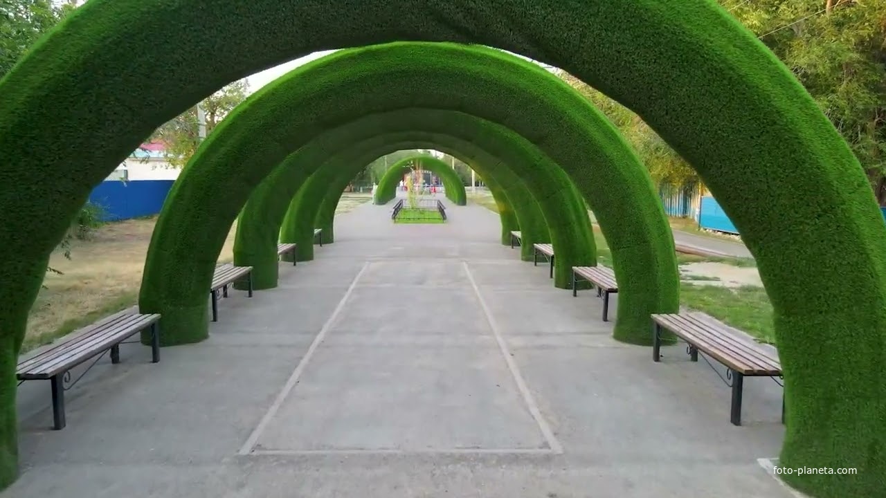 Жалпактал Аллея Выпускников