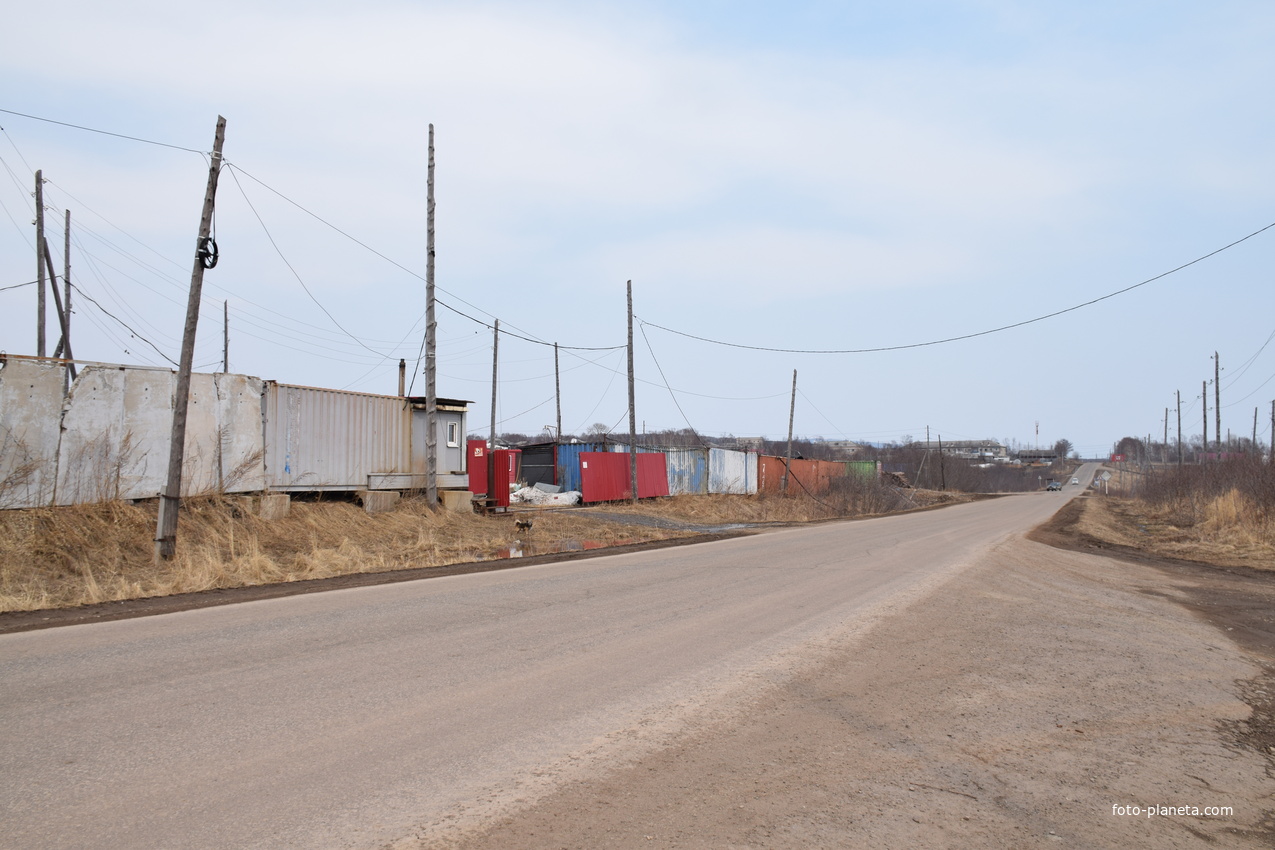 Трасса Селихино-Николаевск в Де-Кастри около пилорамы.