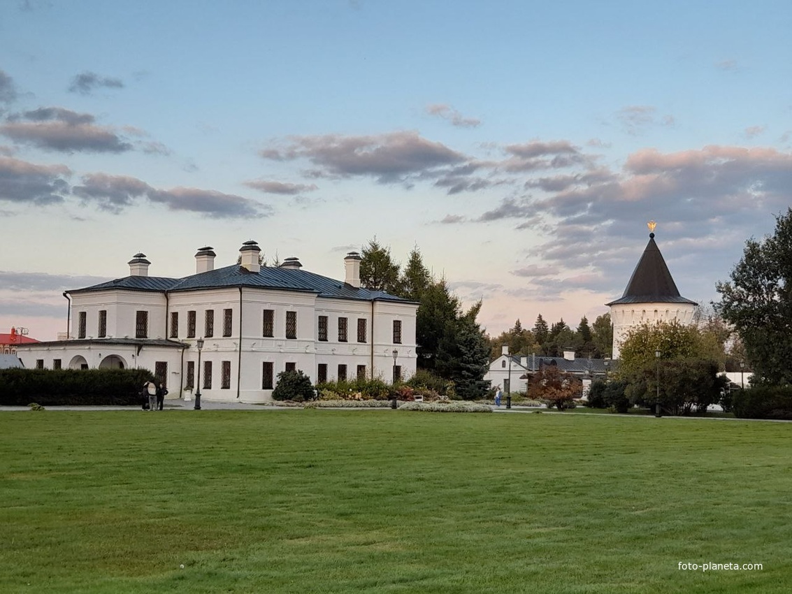 Софийский двор