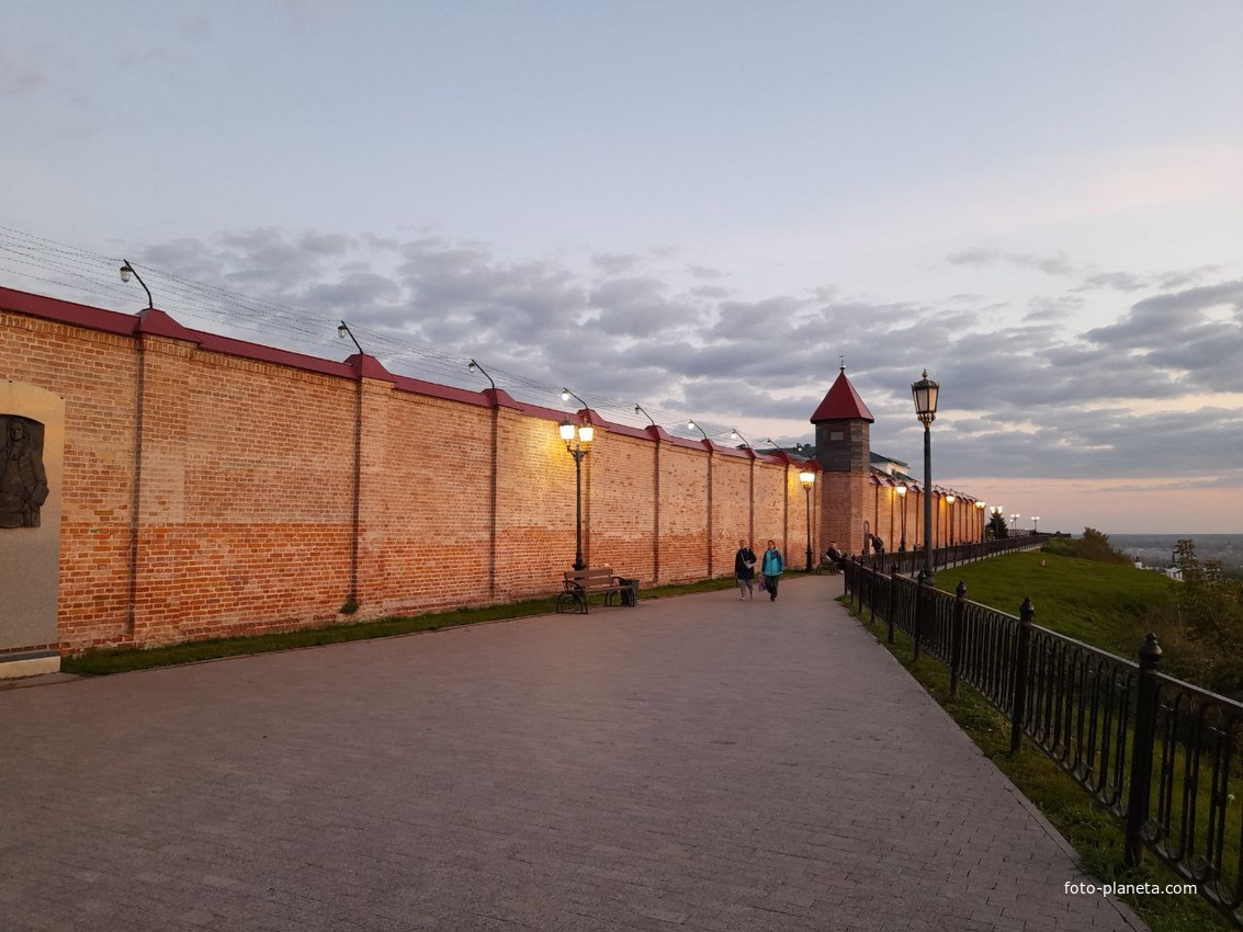 Прогулочная пешеходная зона