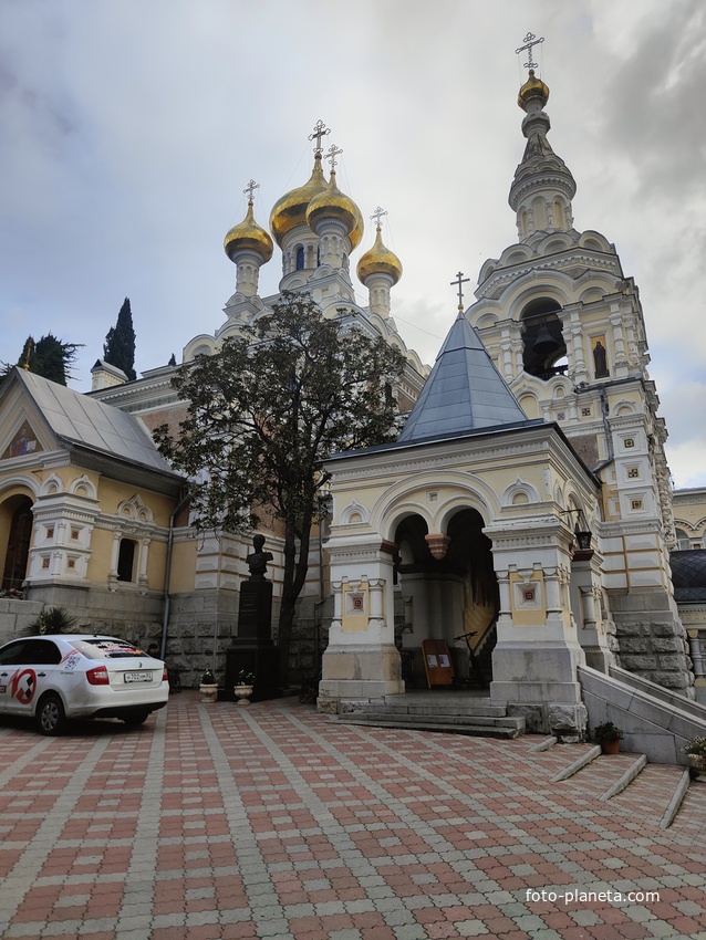Собор Александра Невского на Садовой улице.