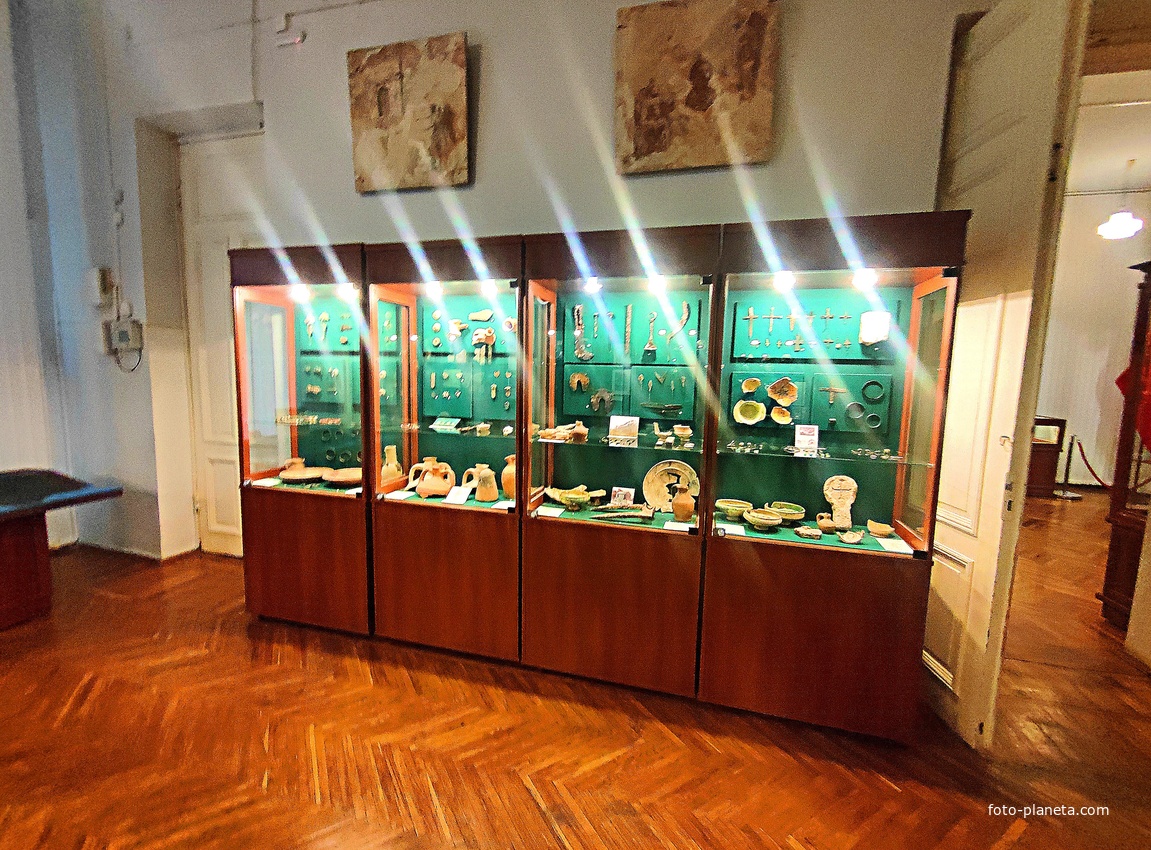 Историко-литературный музей. Ялта. Постоянная экспозиция "Страницы истории".