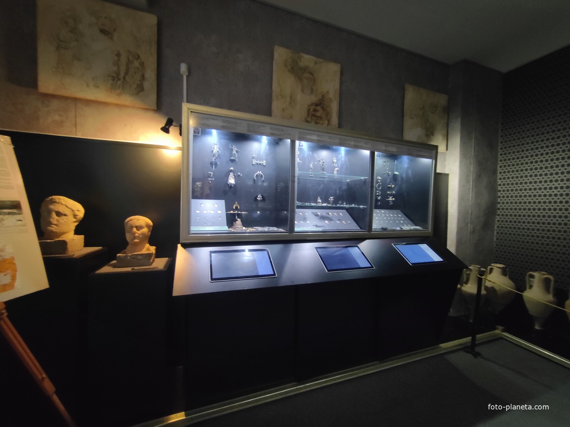 Историко-литературный музей. Ялта. Постоянная экспозиция "Страницы истории".