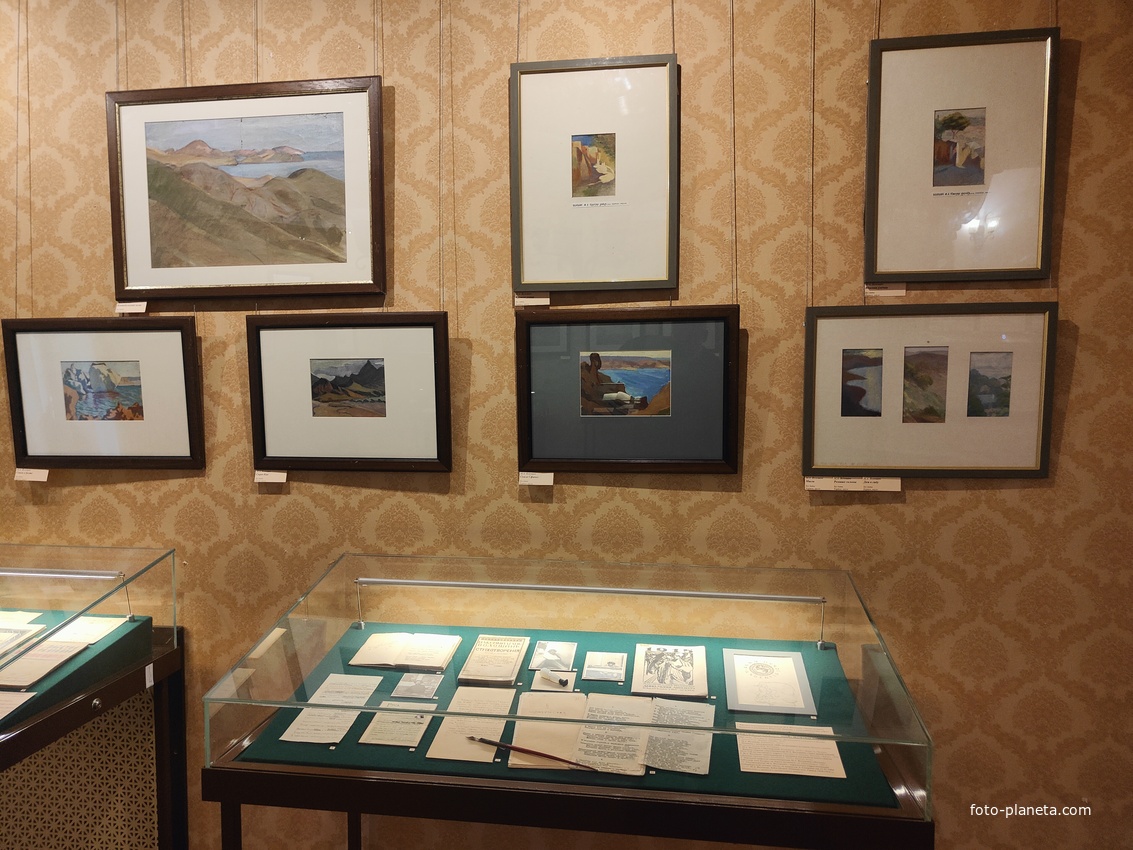 Дом-музей Антона Павловича Чехова «Белая дача». Постоянная экспозиция «Жизнь и творчество А.П. Чехова».