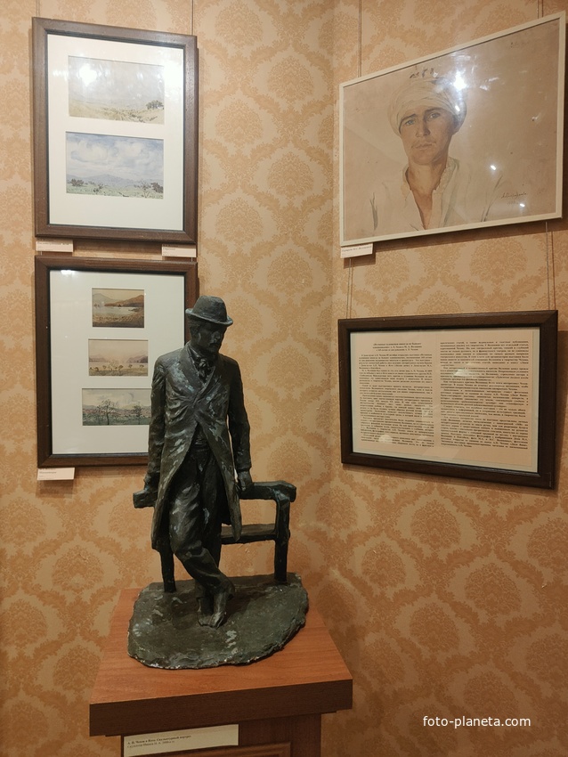 Дом-музей Антона Павловича Чехова «Белая дача». Постоянная экспозиция «Жизнь и творчество А.П. Чехова».