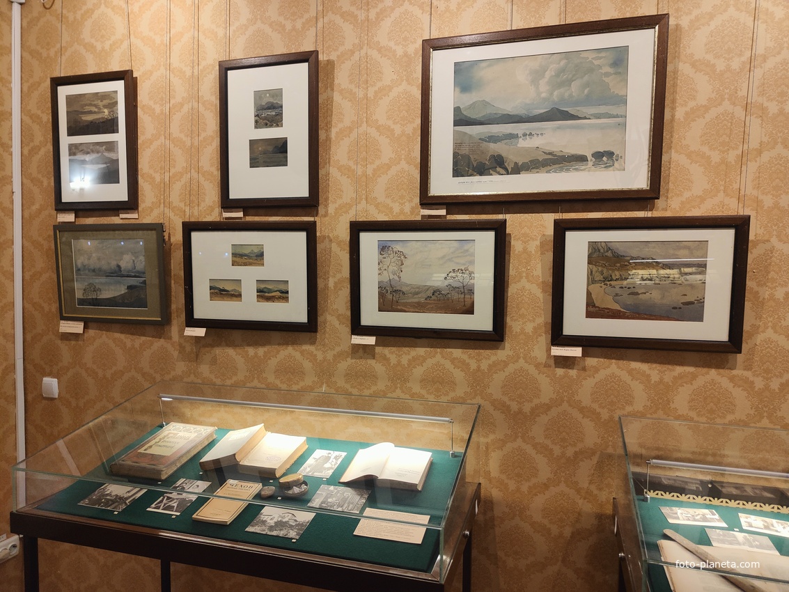 Дом-музей Антона Павловича Чехова «Белая дача». Постоянная экспозиция «Жизнь и творчество А.П. Чехова».