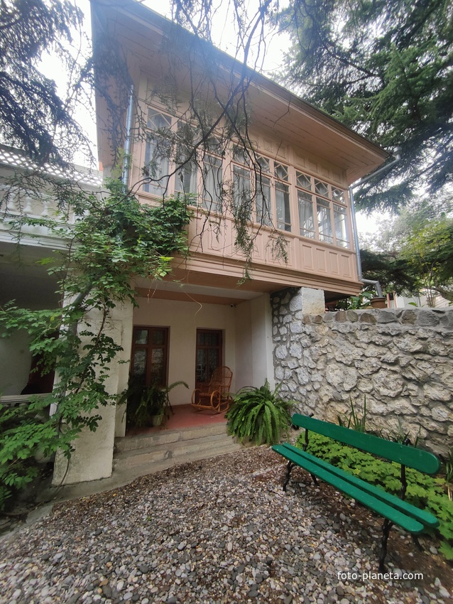 Дом-музей Антона Павловича Чехова «Белая дача».