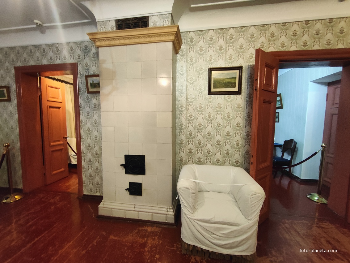 Дом-музей Антона Павловича Чехова «Белая дача».