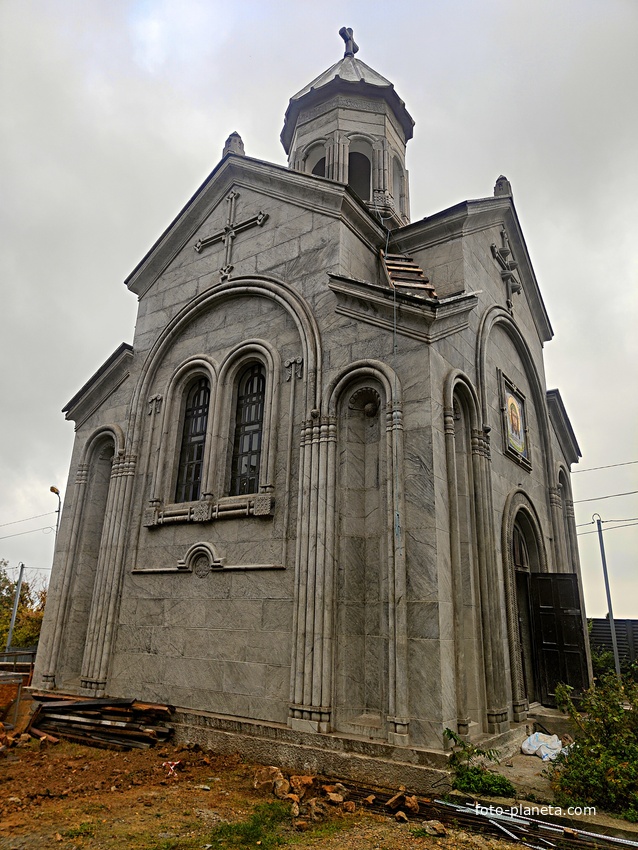 Храм святой равноапостольной Нины.