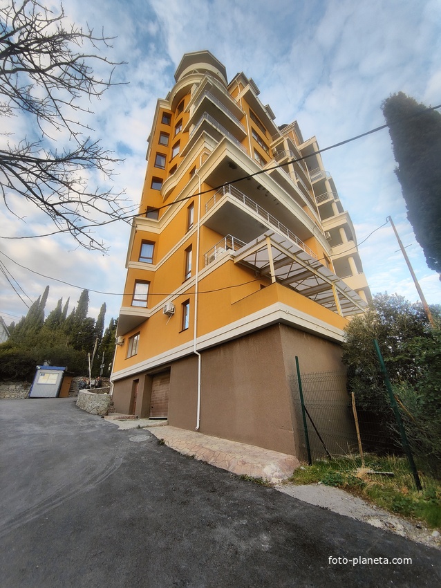 Комплекс апартаментов "Park Hall" в Мисхоре.