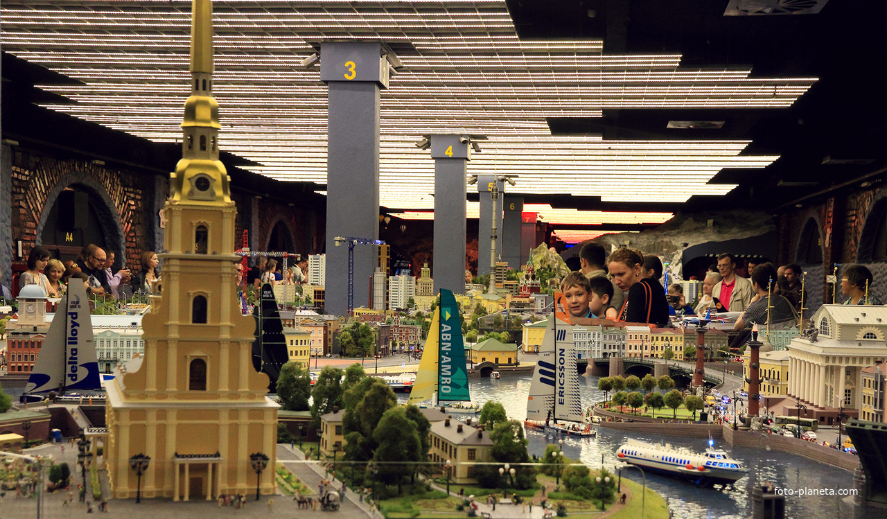 Санкт-Петербург.  Московский район. Музей "Гранд Макет Россия"