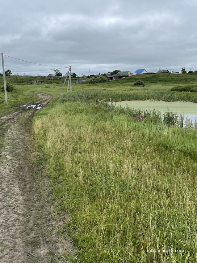 Дорога с улицы Школьной к Большому мосту