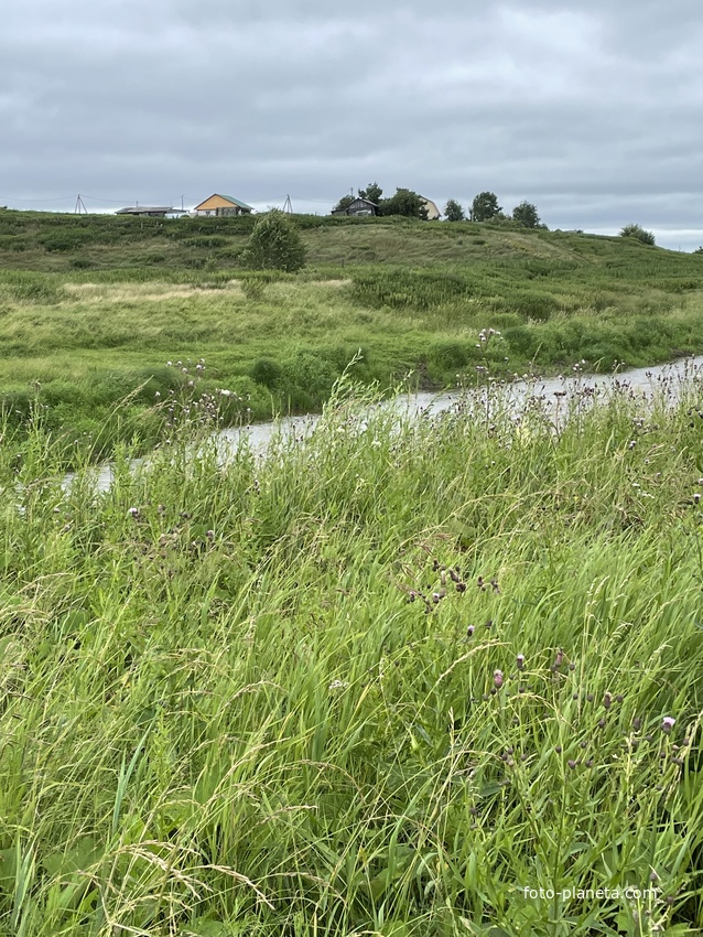 За рекой начало улицы Заречной