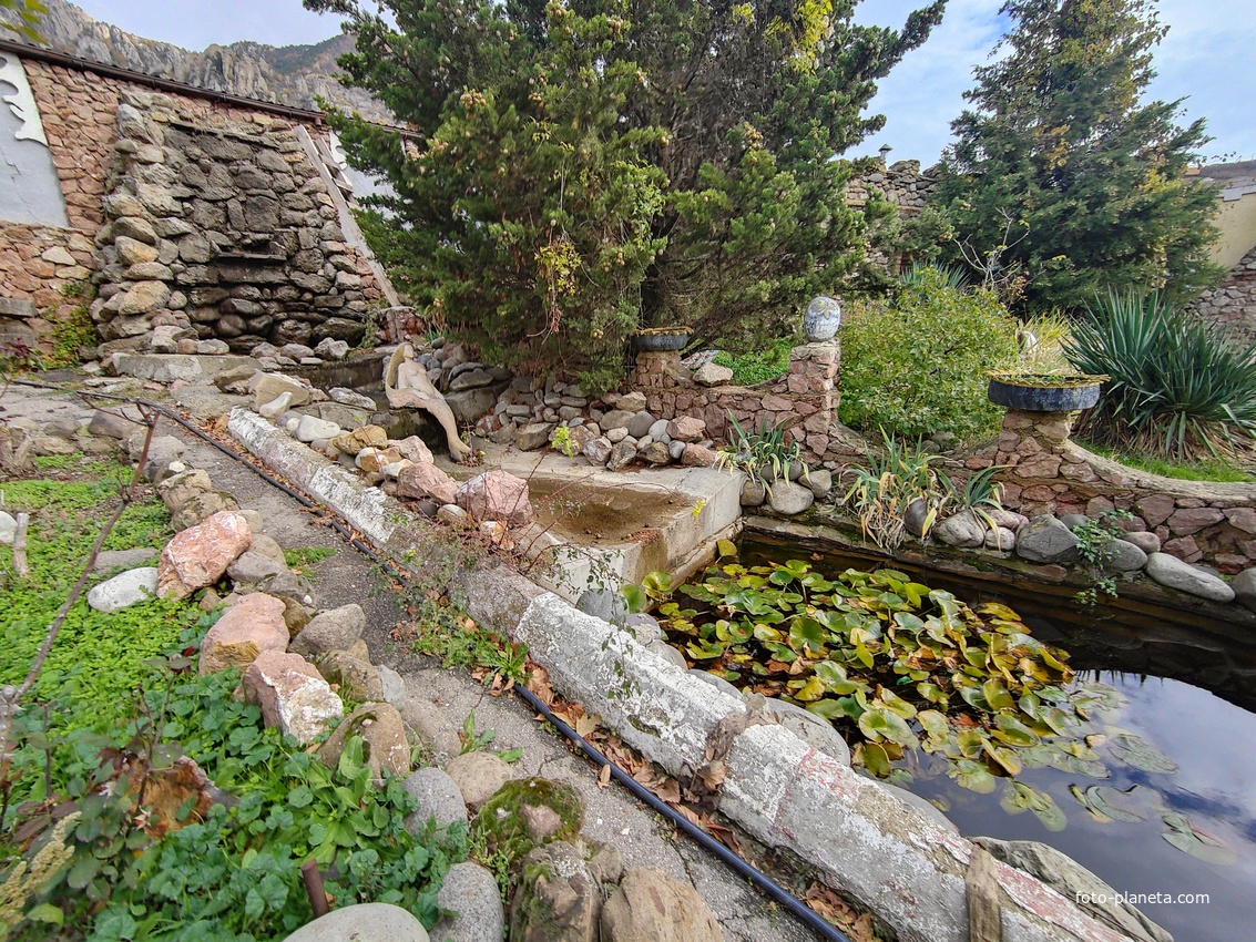 Турбаза "Золотая Подкова" на ул. Л. Гайдая.