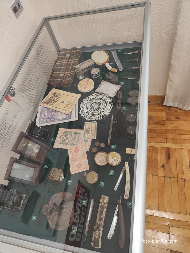 Алуштинский историко-краеведческий музей.