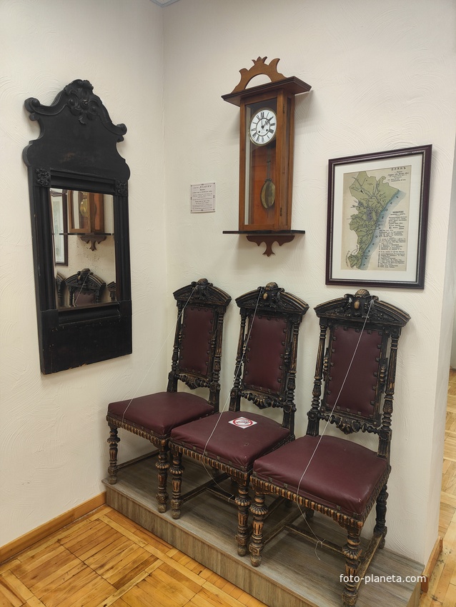 Алуштинский историко-краеведческий музей.