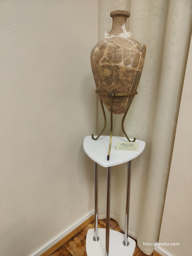 Алуштинский историко-краеведческий музей.