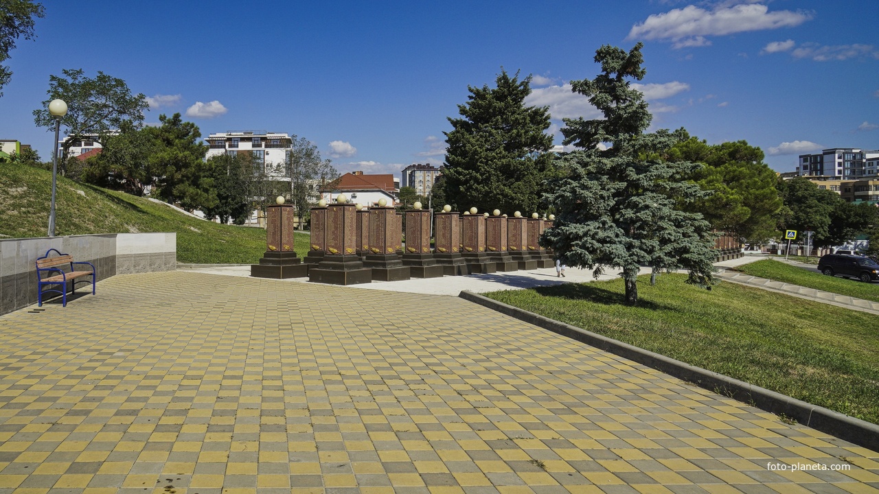 Защитникам Малой земли